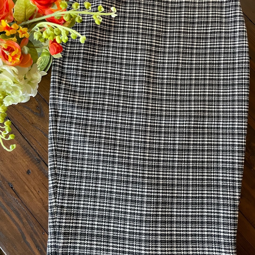 LIMITED Pencil Skirt Size 0